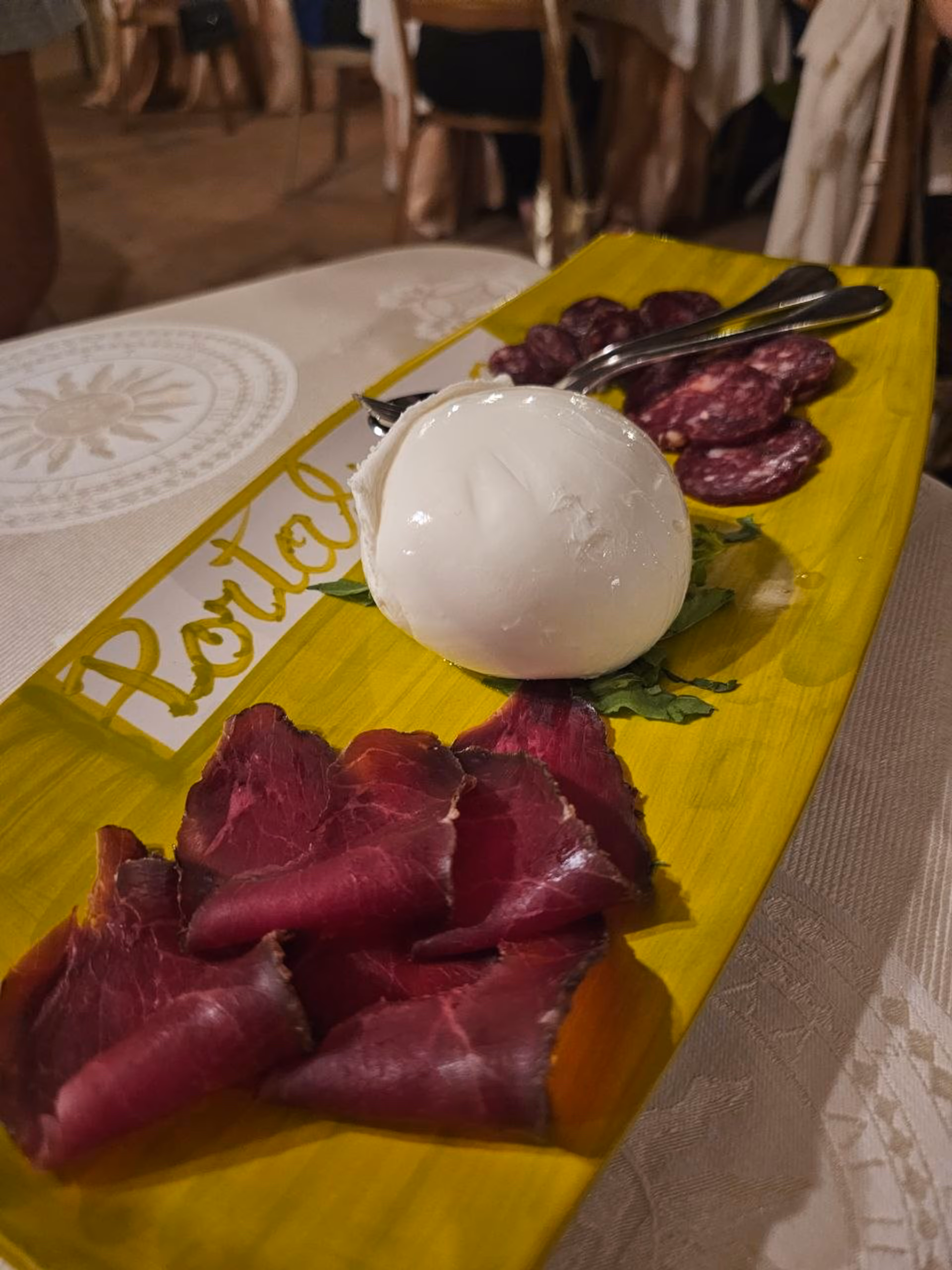 Bresaola, Mozzarella und Büffelwurst